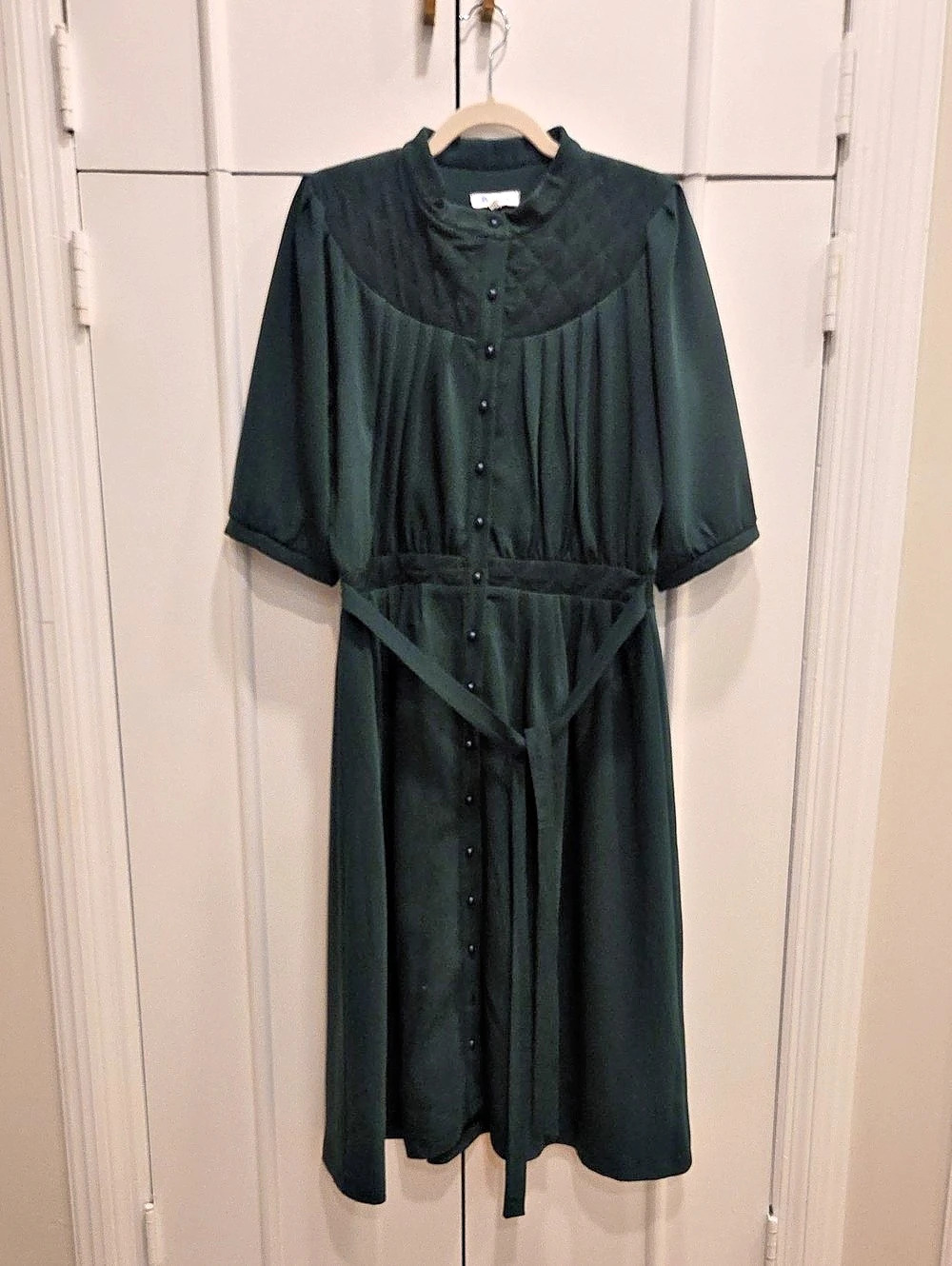 Pano Quilted Collar Midi Dress in Green Size 44 Like New